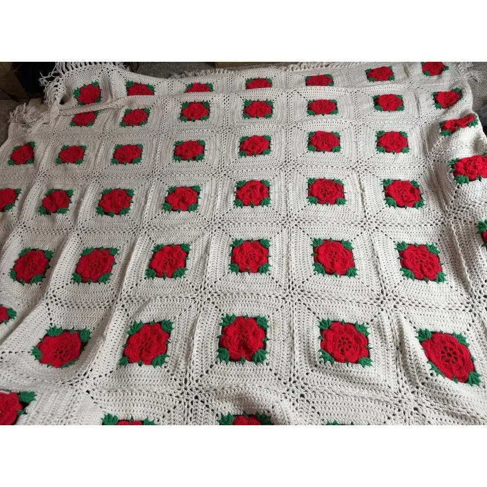 Vintage Handmade Crochet Afghan Blanket Red Roses Flower Throw XL 90in X 80in